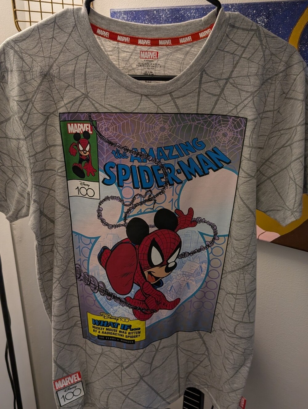 MARVEL Men's Medium Grey Spider-Man Mickey Graphic Tee